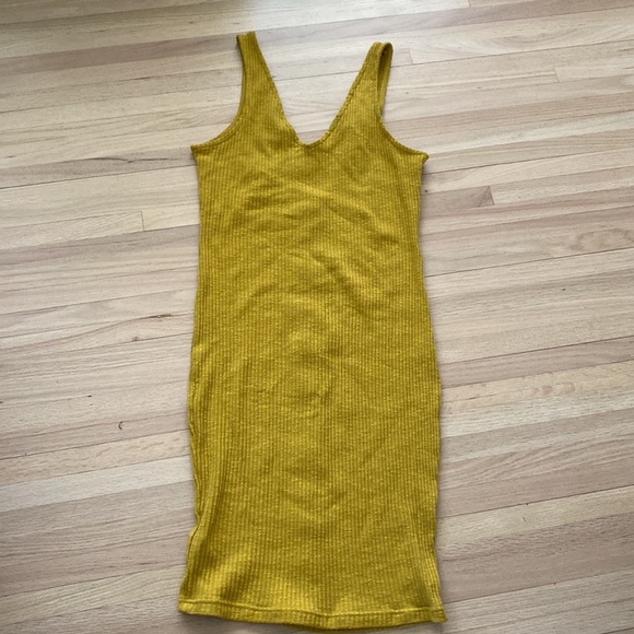 Forever 21 Mustard Stretchy Summer Dress - Picture 7 of 7